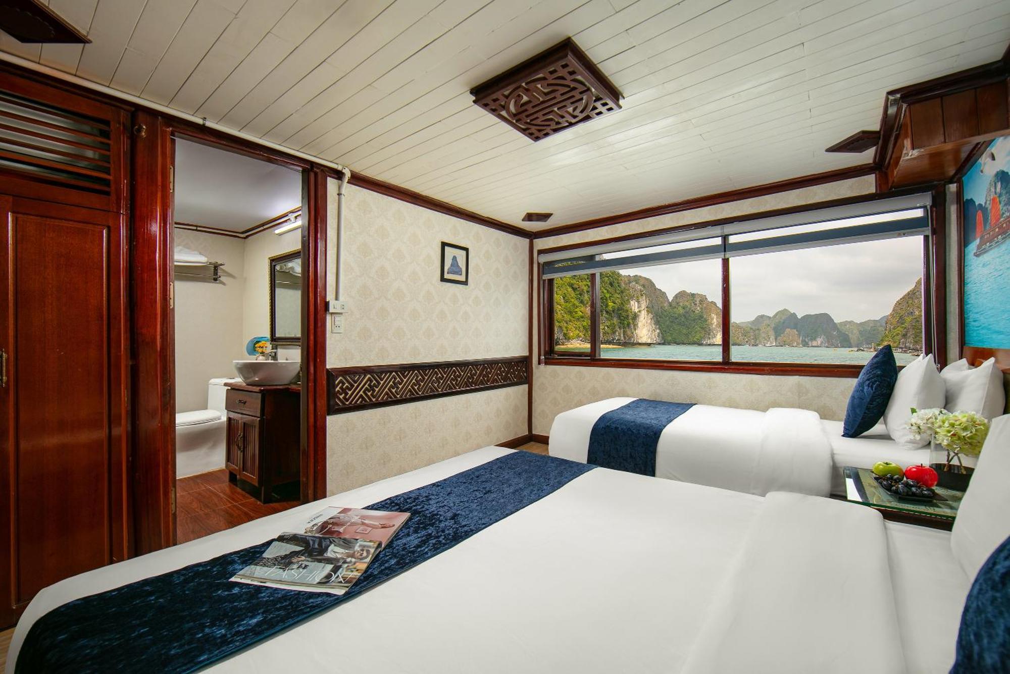 Fantasea Imperial Cruise Hotel Hạ Long Ngoại thất bức ảnh