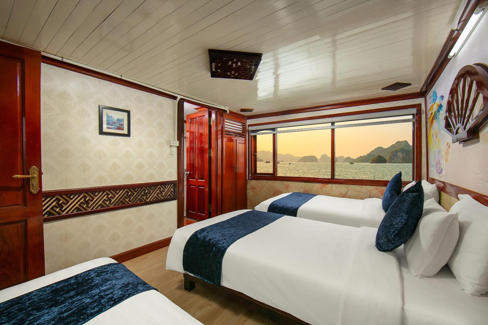 Fantasea Imperial Cruise Hotel Hạ Long Ngoại thất bức ảnh