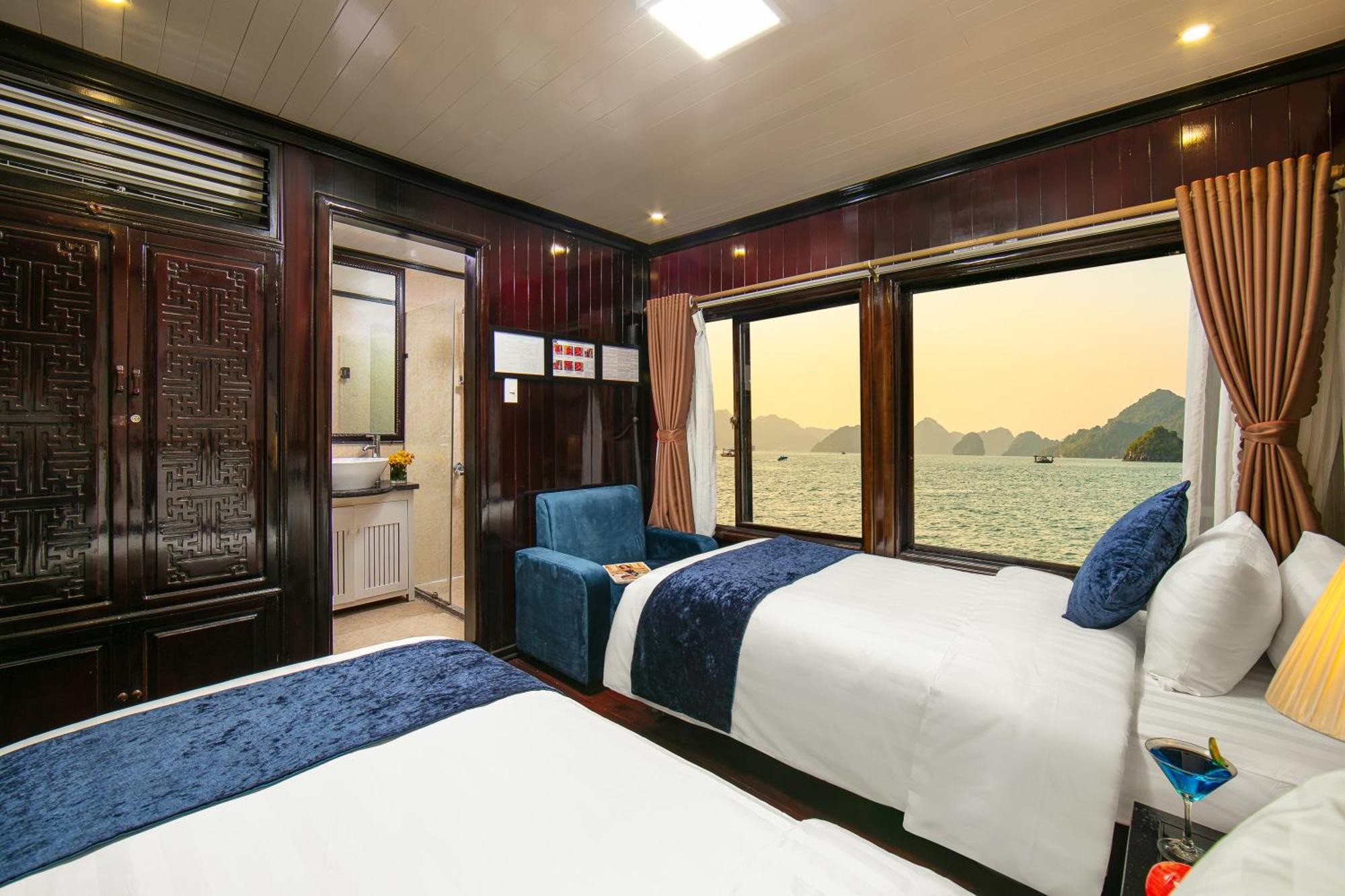 Fantasea Imperial Cruise Hotel Hạ Long Ngoại thất bức ảnh