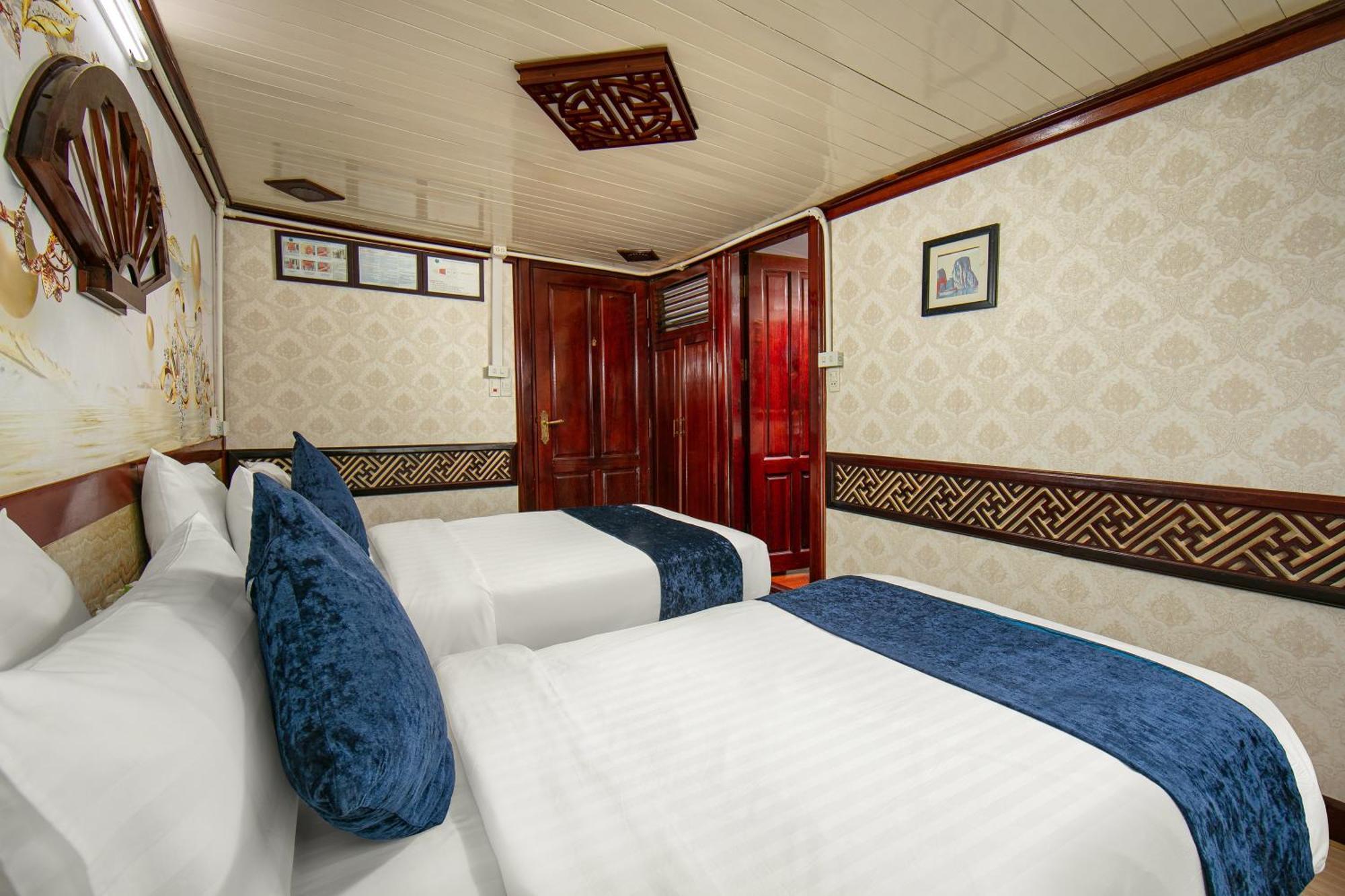 Fantasea Imperial Cruise Hotel Hạ Long Ngoại thất bức ảnh