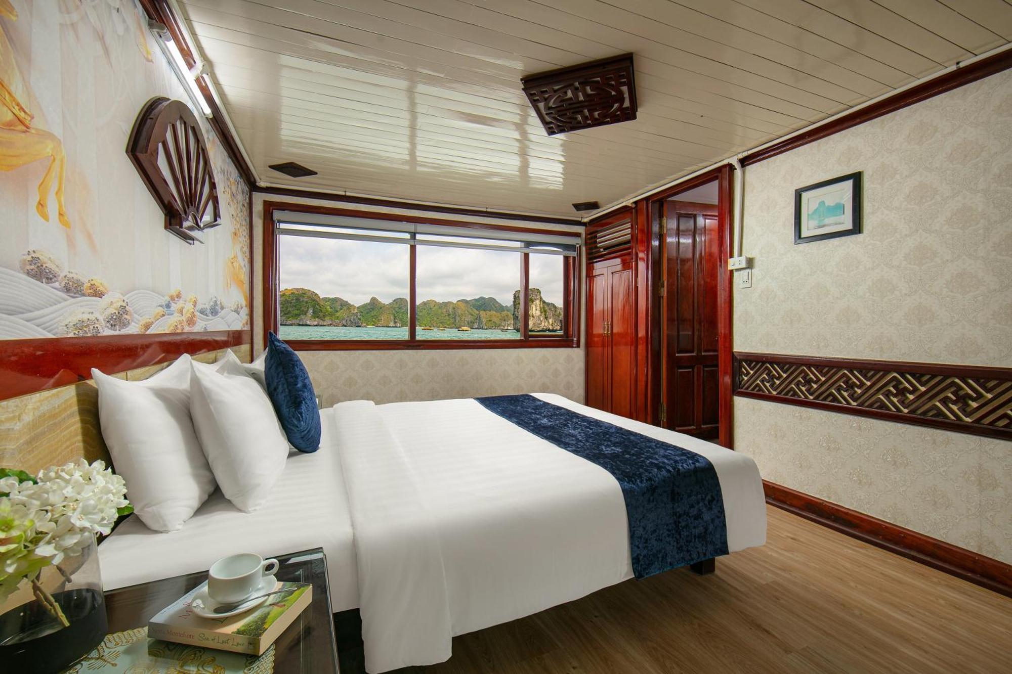 Fantasea Imperial Cruise Hotel Hạ Long Ngoại thất bức ảnh